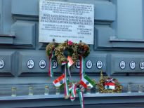 Plaque commemorating 1956 revolution